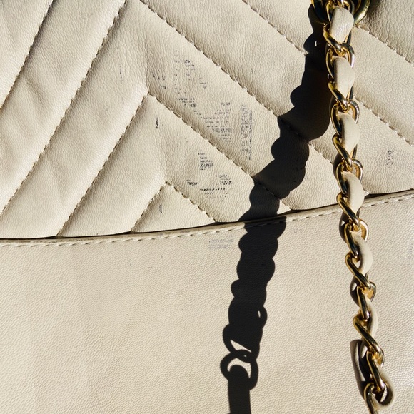 White/cream Faux leather quilted backpack - Picture 5 of 5